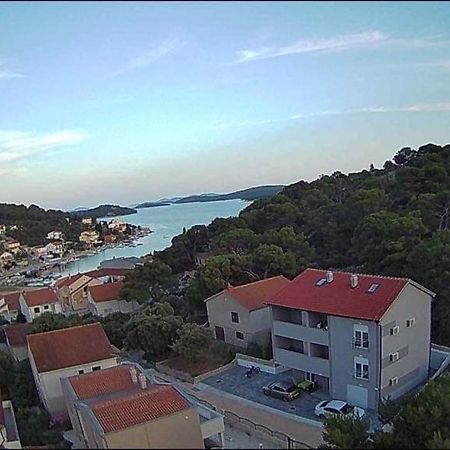 Tal Aparthotel Tisno Exterior photo